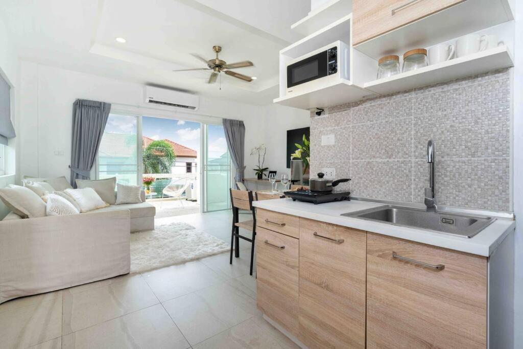 1 Bedroom Apartment In Nai Harn Ban Saiyuan Eksteriør bilde